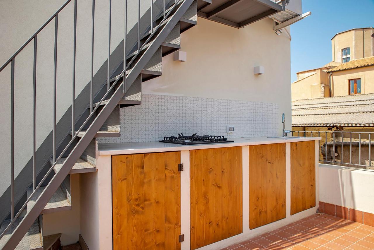 Apartament La Terrazza Sul Vicolo Della Giudecca By Wonderful Italy Syrakuzy Zewnętrze zdjęcie